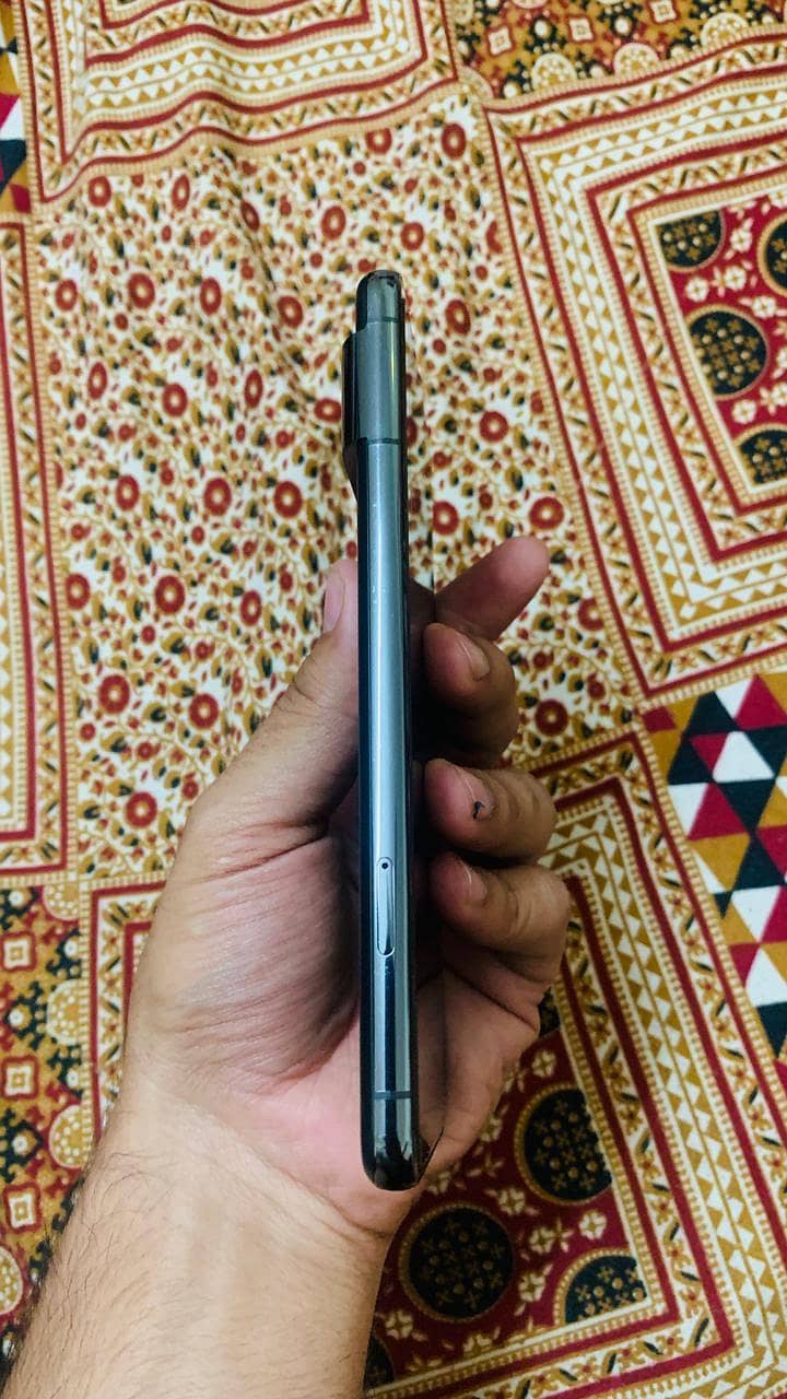 Google Pixel 8 Pro 3