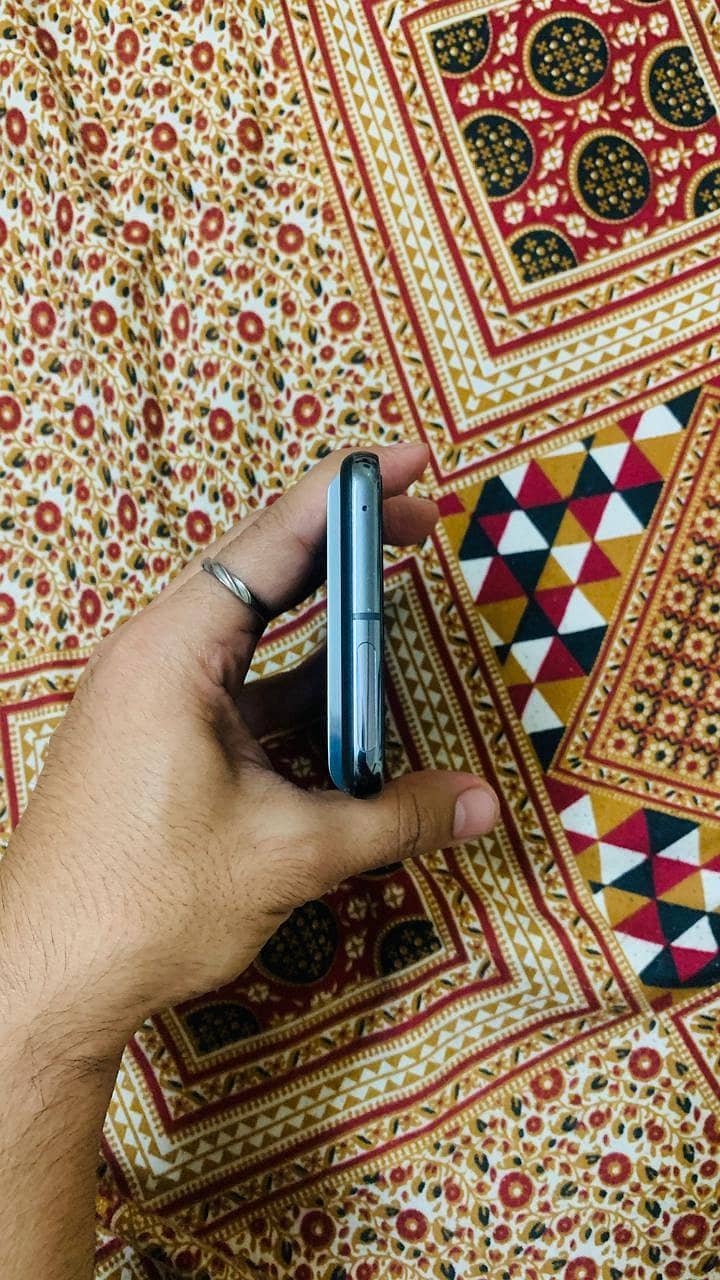 Google Pixel 8 Pro 4
