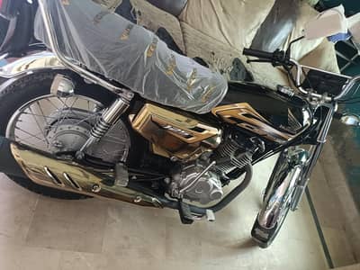CG 125 GOLD EDITION