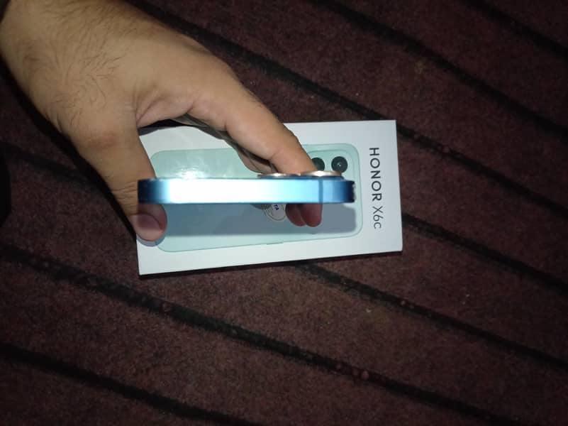 Apple iPhone 13 6