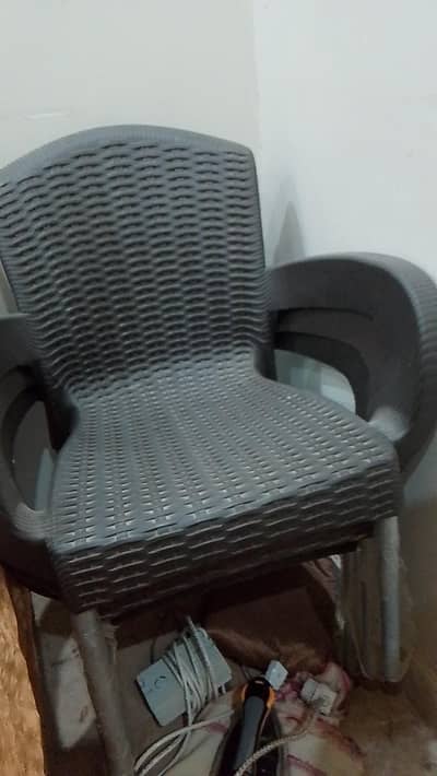 chairs set 4 pcs in used
