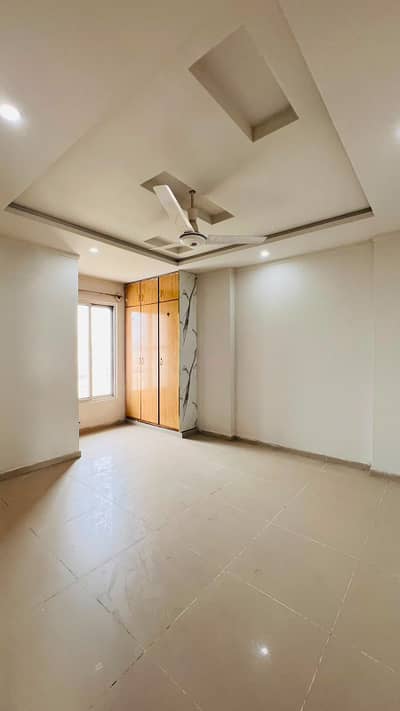 3 BED FLAT FOR SALE IN SOAN GARDEN