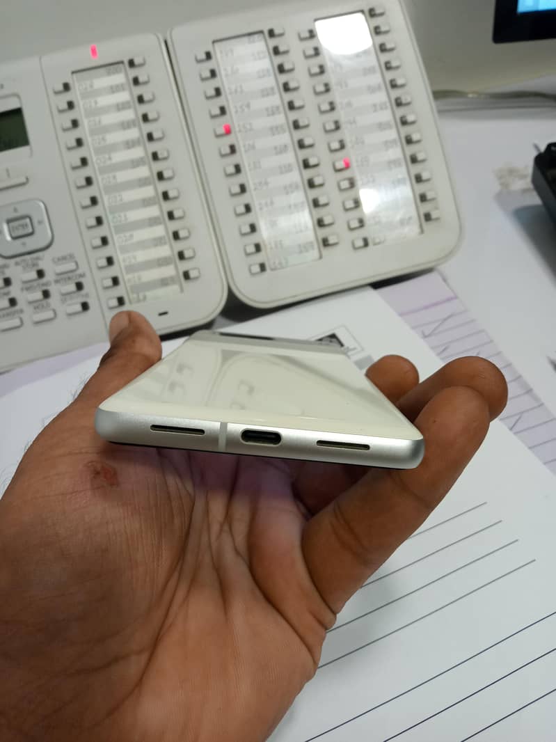 Google Pixel 7 8/128 6