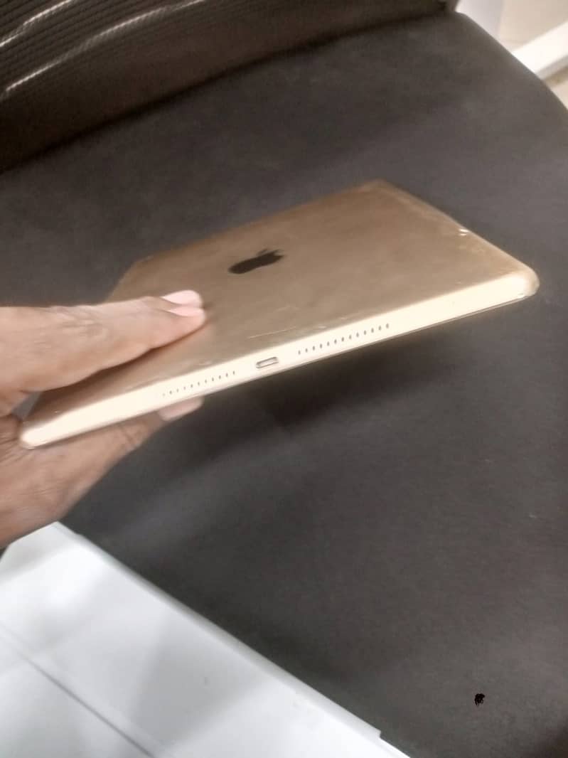 Apple Ipad 2 4
