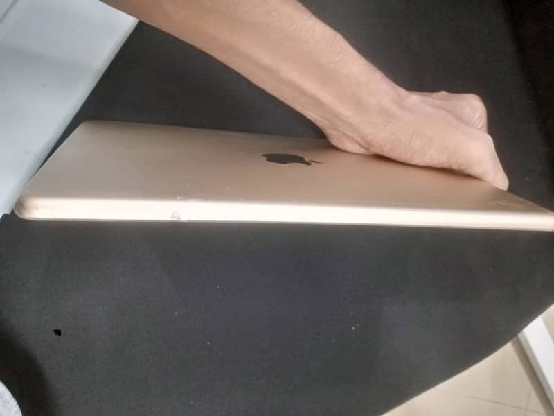 Apple Ipad 2 5