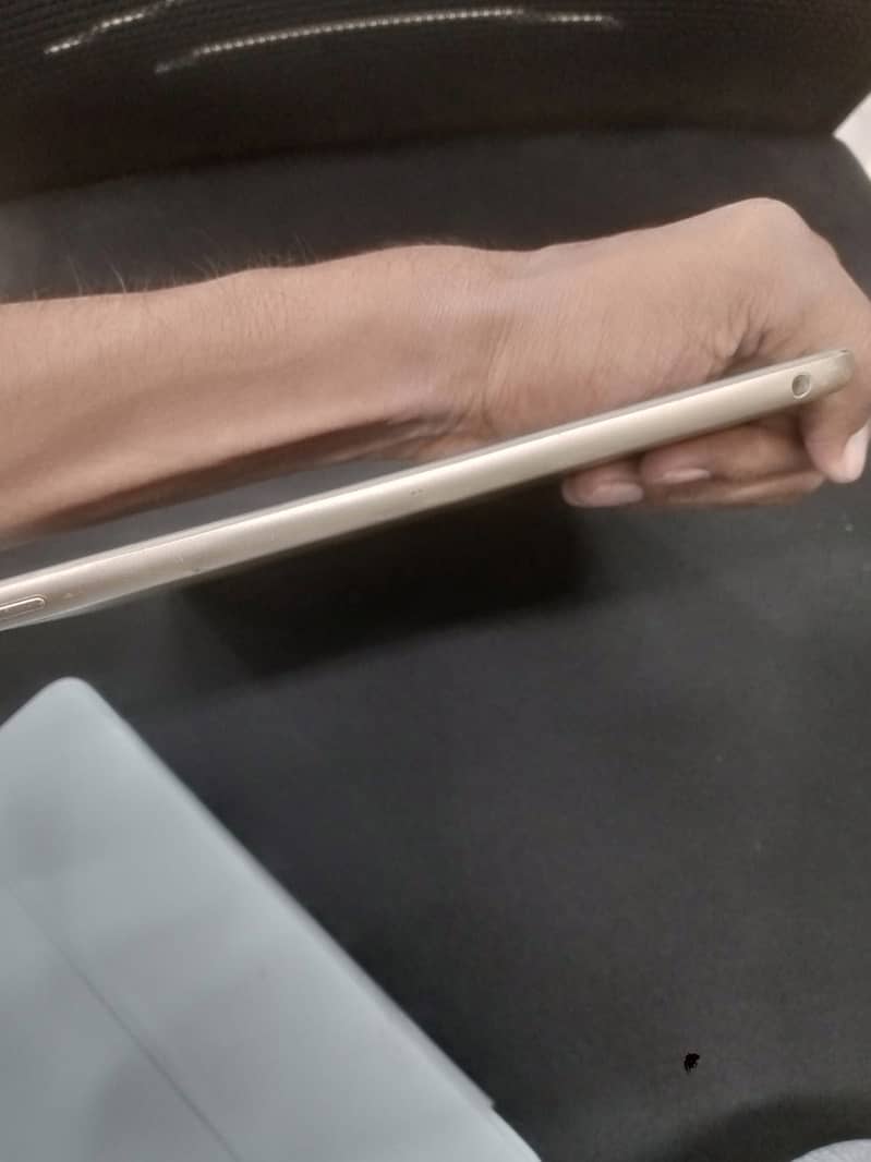 Apple Ipad 2 6