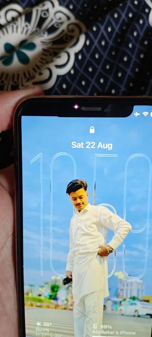 Apple iPhone 11 Pro 2