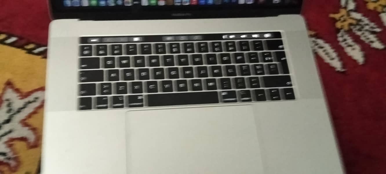 MacBook pro 2018 3