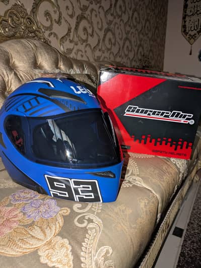 leo helmet 93 Brand new condition
