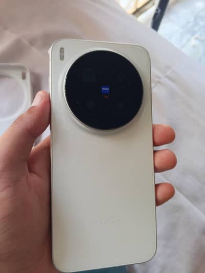 VIVO X300 PRO PTA APPROVED CHINESE VERSION COMPLETE BOX WITH WARRENTY