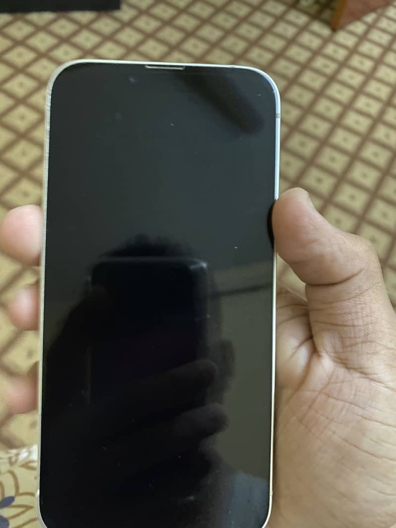 Apple iPhone 14 1