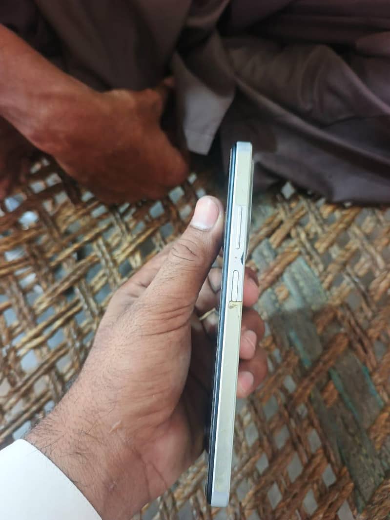 Infinix Smart 8 Plus 3