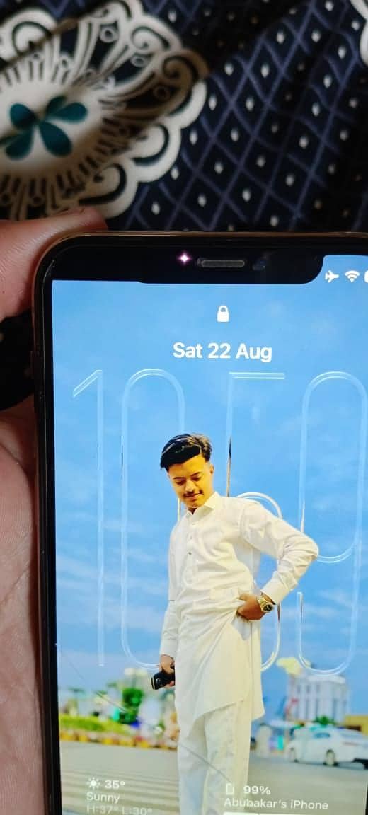 Apple iPhone 11 Pro 8