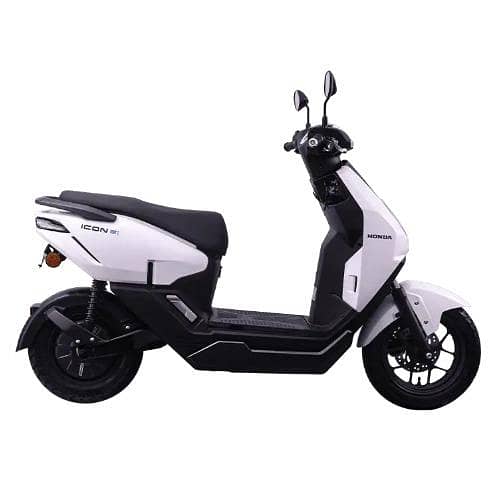 Honda ICON e Scooter | Pristine Condition - Barely Driven 0