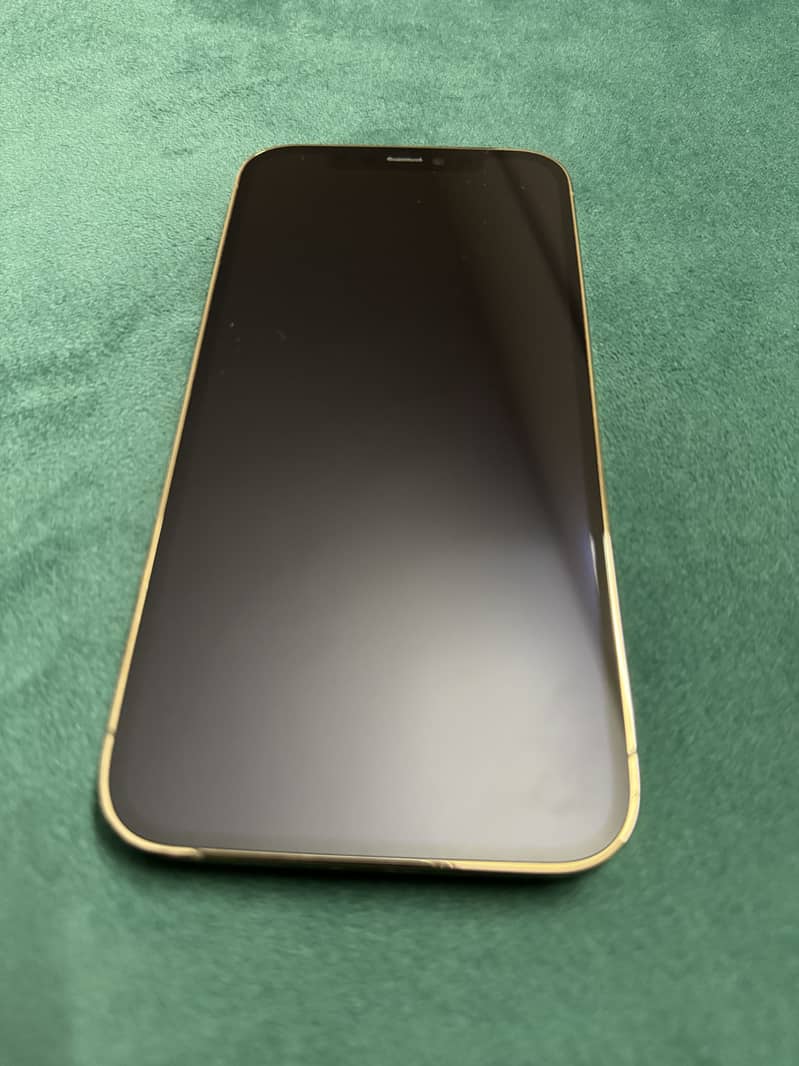 Apple iPhone 12 Pro 8