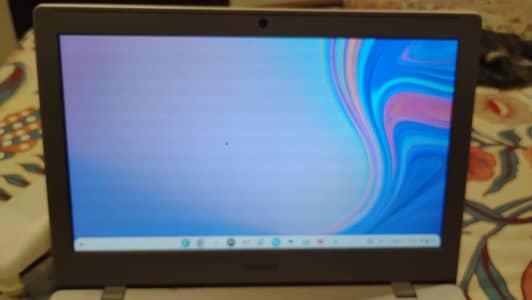 9.10 condition or Samsung Chromebook – 4GB RAM / 64GB