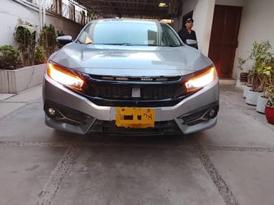 Honda Civic Oriel 2017 bumper to bumper