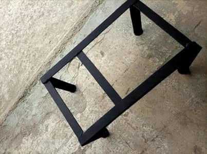 Engine holder stand