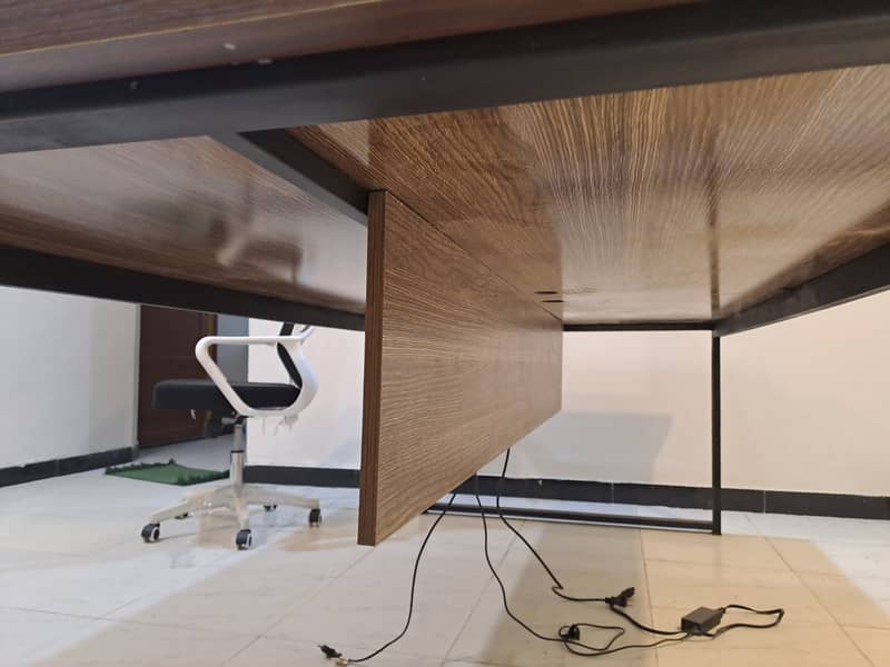 Table Workstation 1