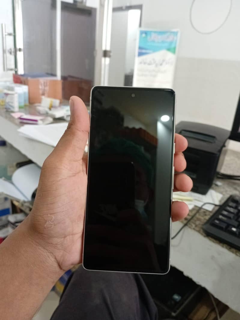 Google Pixel 7 6