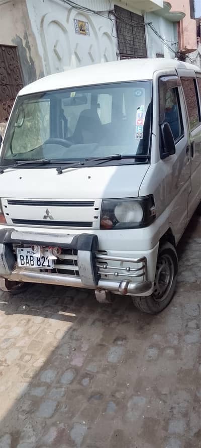 Mitsubishi Minicab Bravo 2016