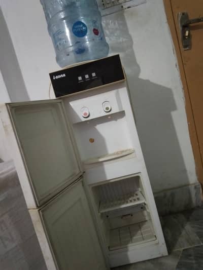 Water Dispenser For Sale With Bottle (Repairable)