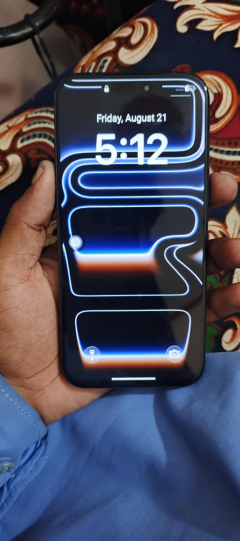 Apple iPhone 17 Pro Max 1