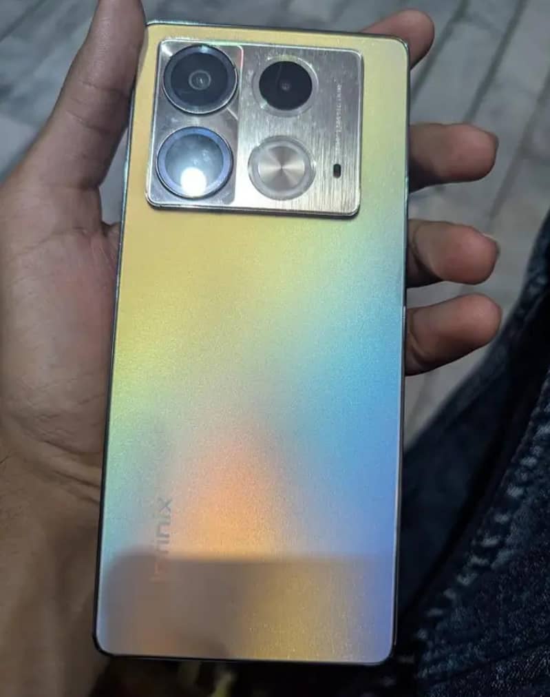 Infinix Note 40 2