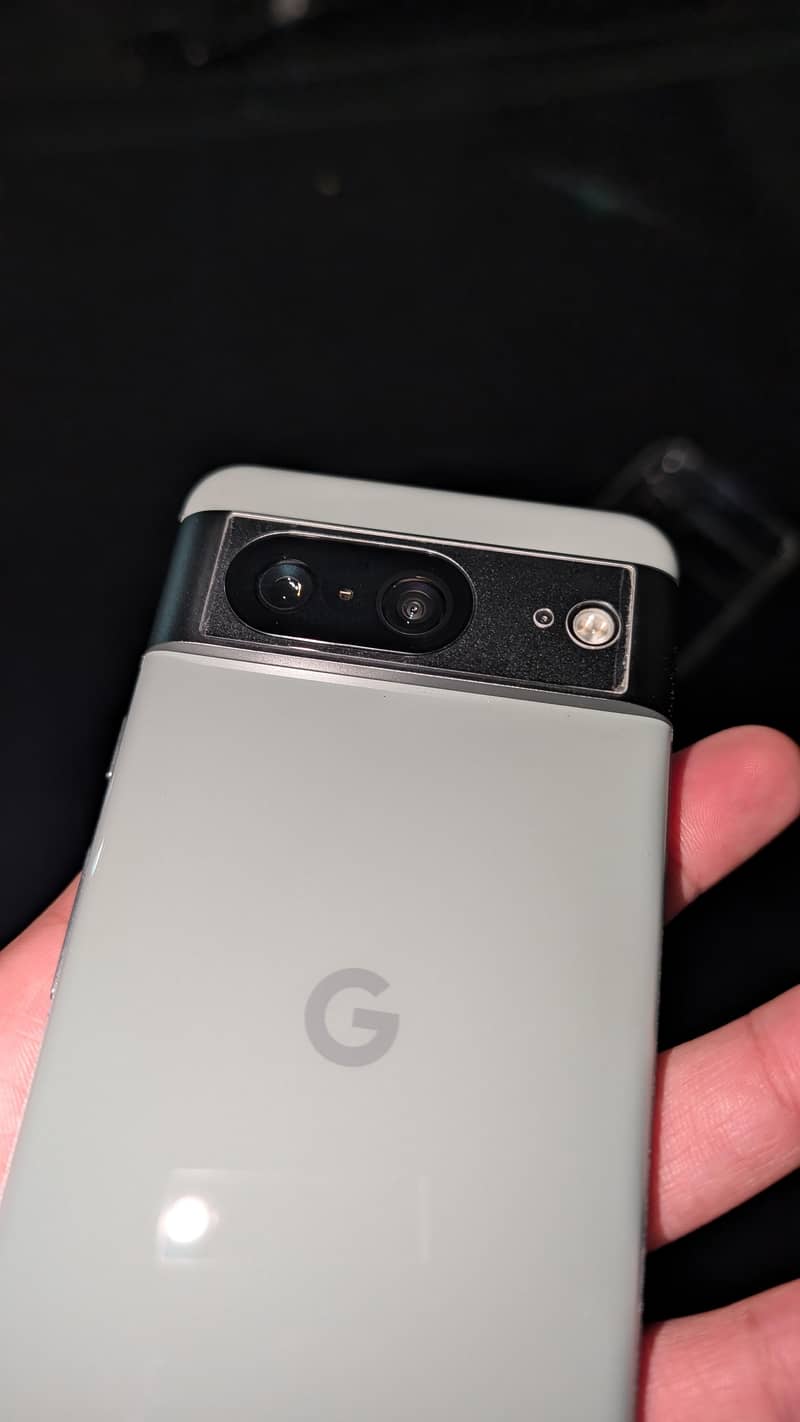 Google Pixel 8 1