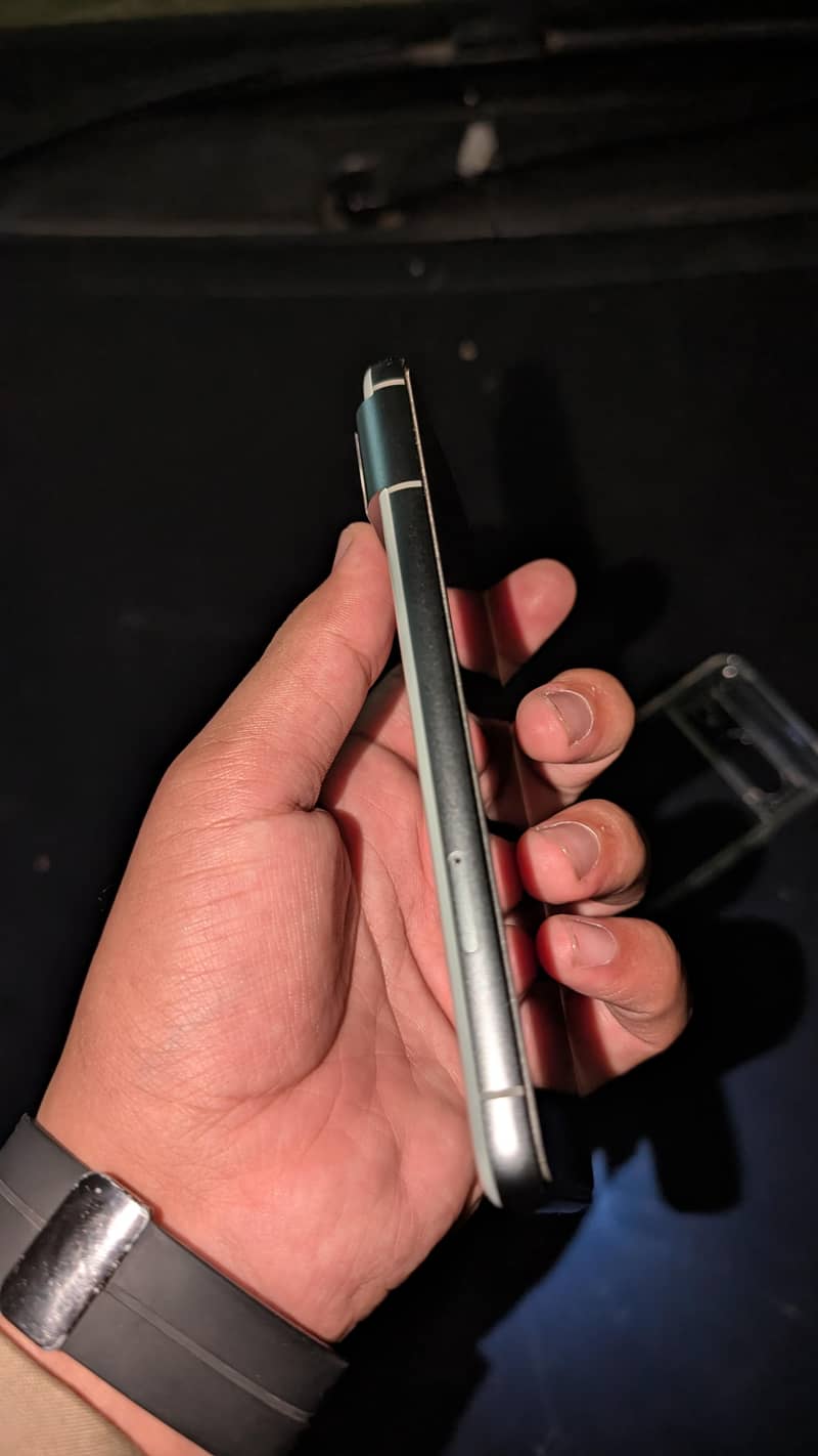 Google Pixel 8 3