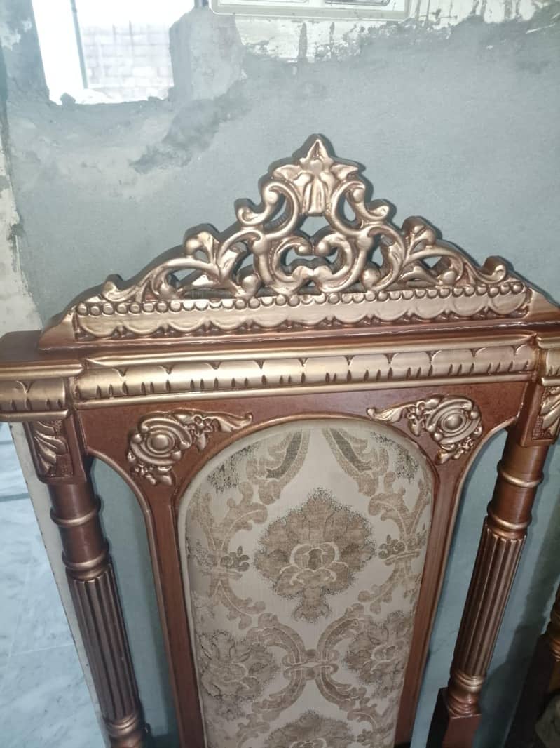 six seater dining table 2