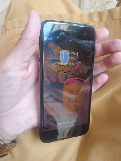 Apple iPhone 7