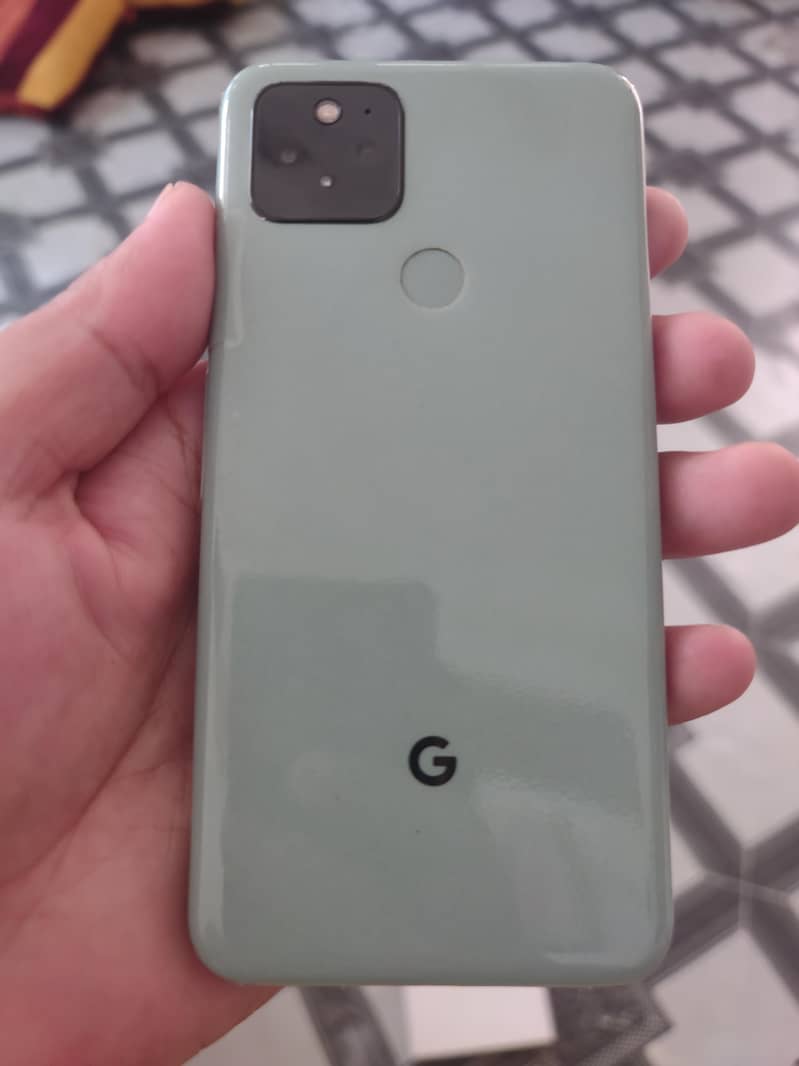Google Pixel 5 with box 1