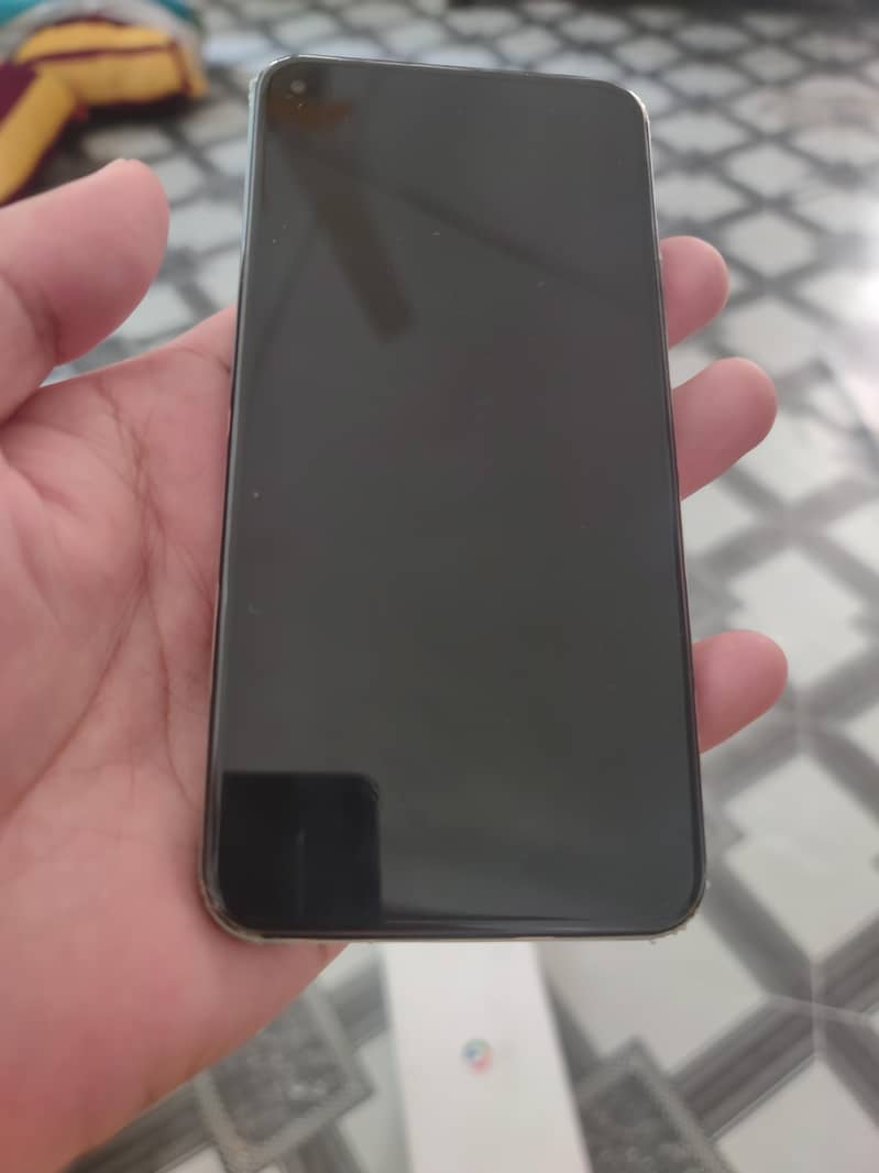 Google Pixel 5 with box 4