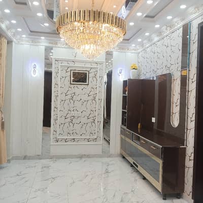 5 MARLA BRAND NEW HOUSE AVAILABLE FOR RENT