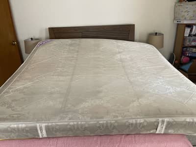 King size mattress
