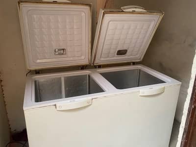 Double Door Deep Freezer – Excellent Condition | 45,000 PKR