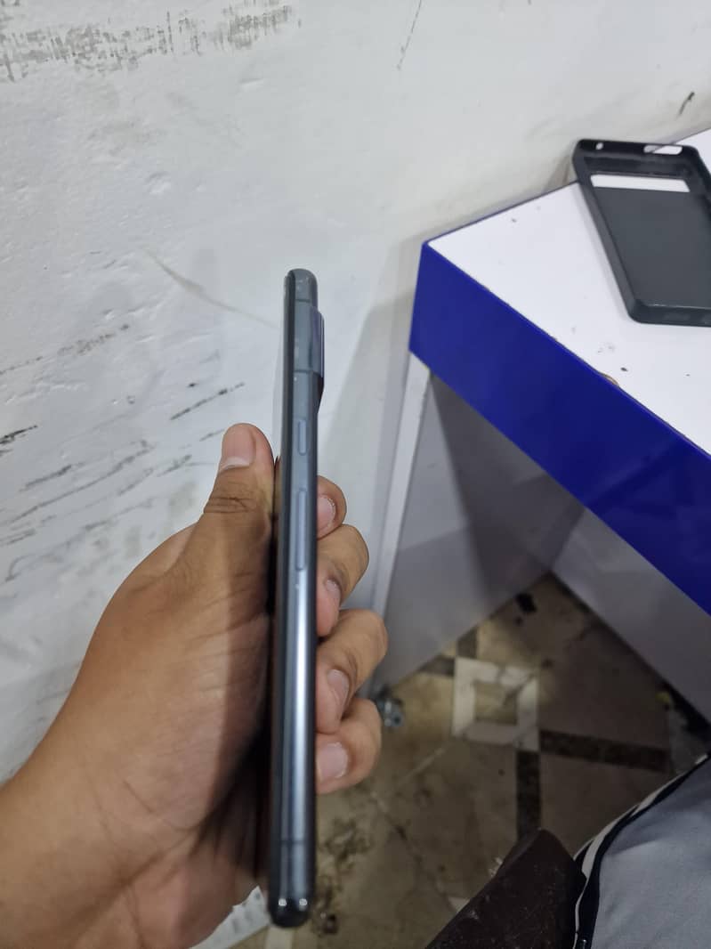 Google Pixel 7 Pro 4