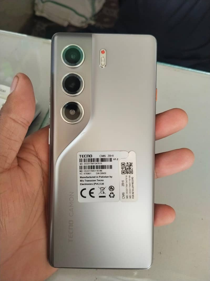 Tecno CAMON 20 Pro 1