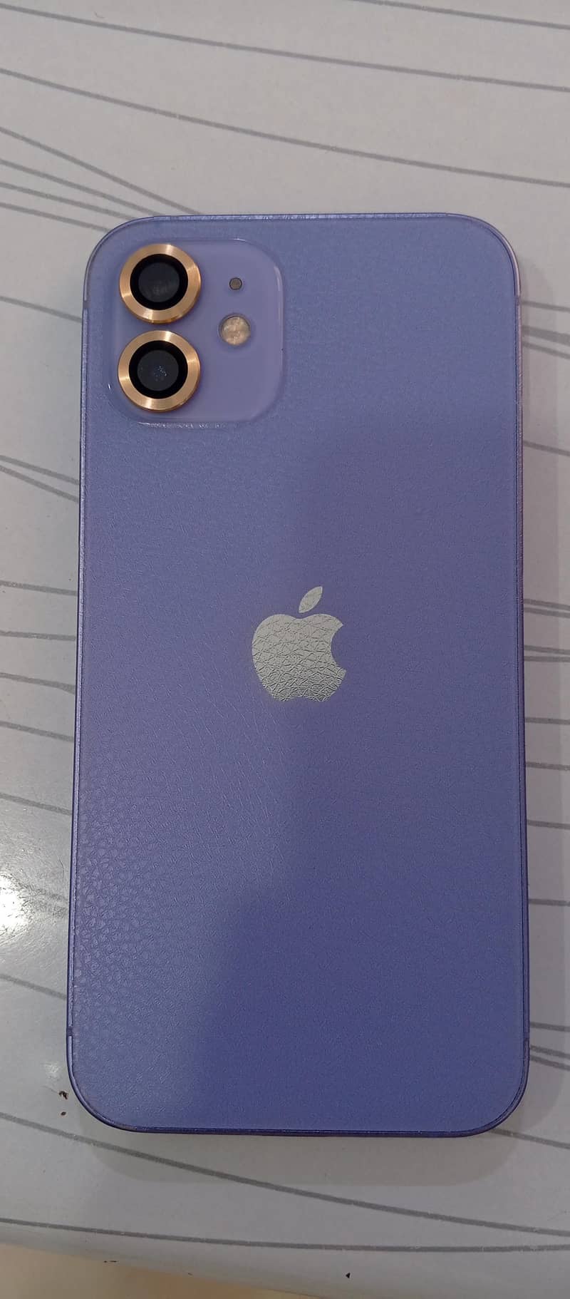 Apple iPhone 12 1