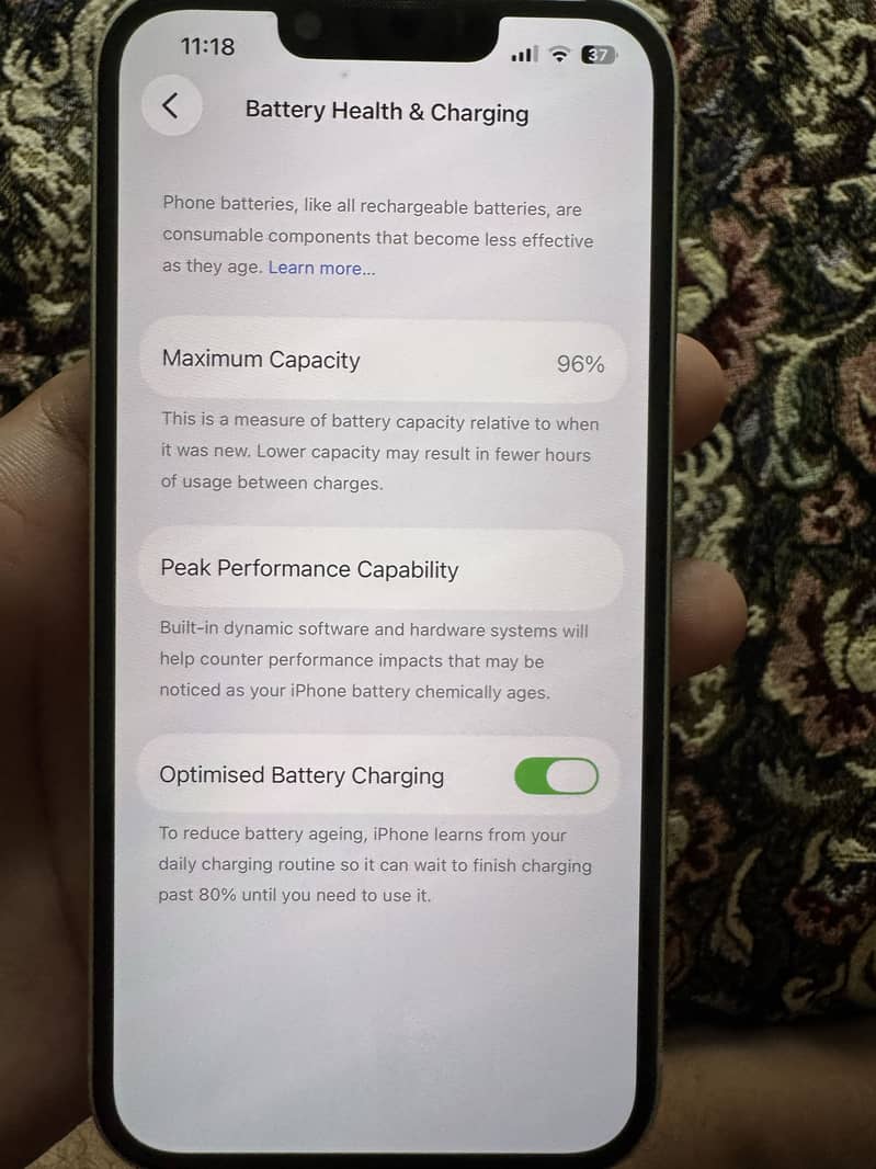 Apple iPhone 13 2