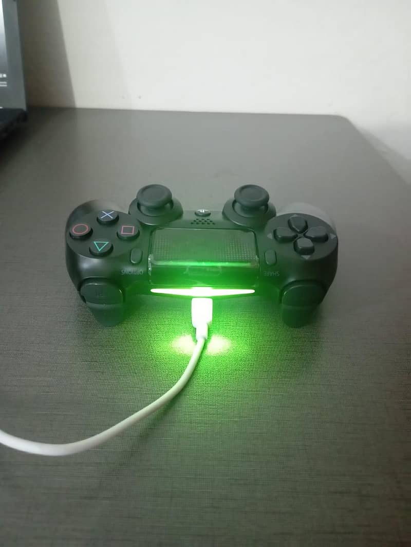 SONY PS4 CONTROLLER 13