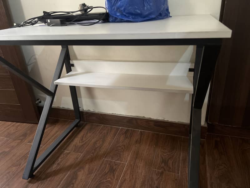 Study table, computer table for sale 1