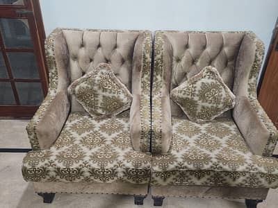 7 Seater Sofa Set with Matching Curtains – Excellent Condition