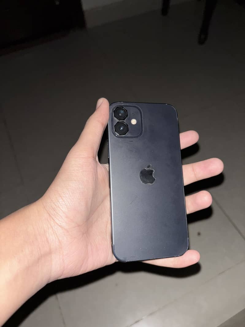 Apple iPhone 12 0
