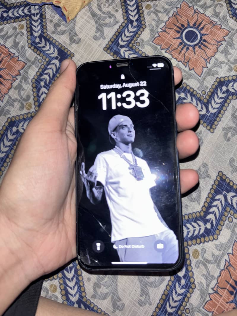 Apple iPhone 12 5