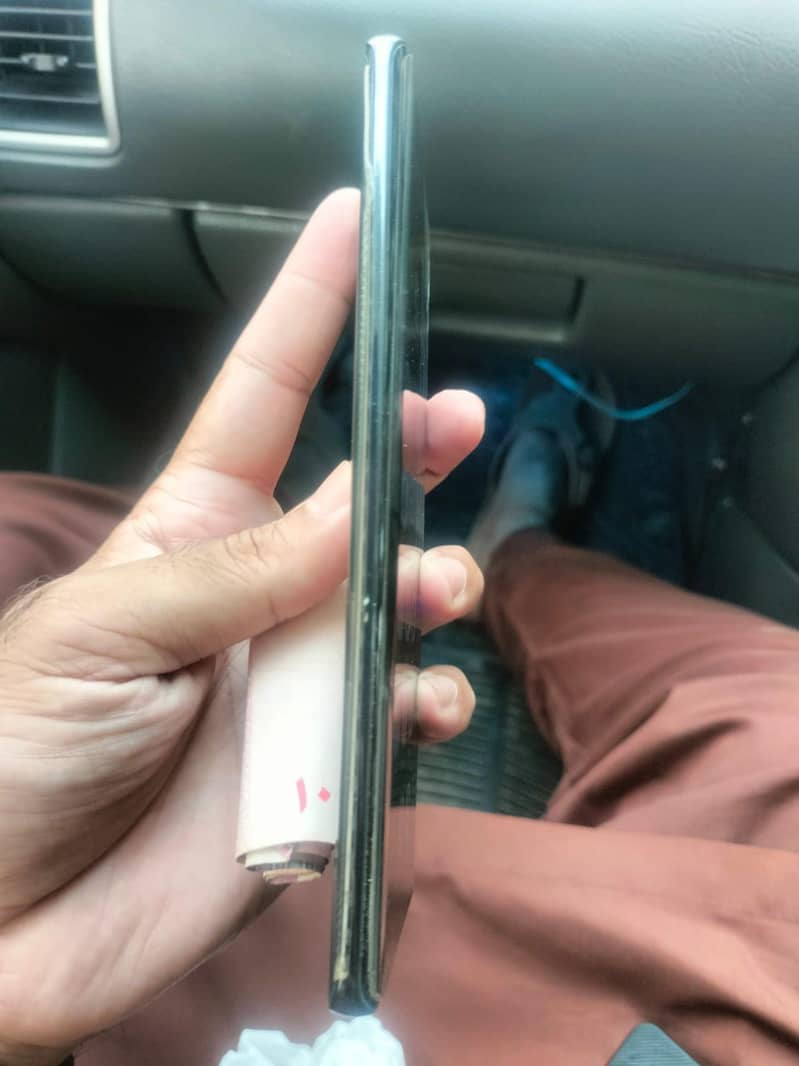 Tecno CAMON 30S 3