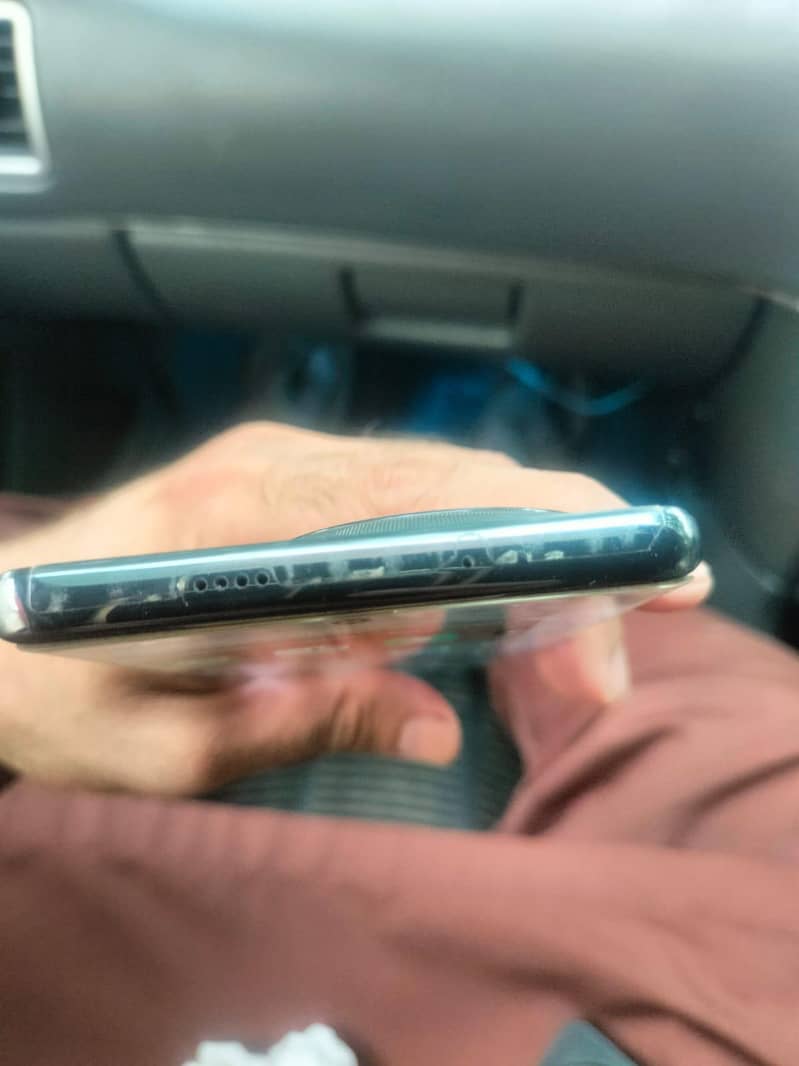 Tecno CAMON 30S 5