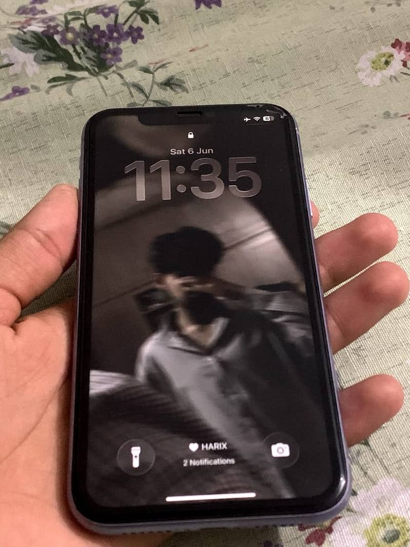 Apple iPhone 11 3