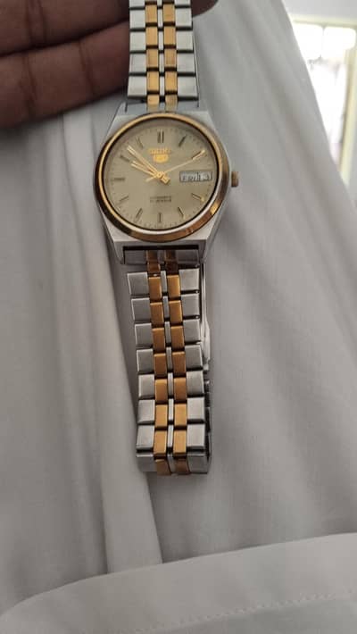 Original Seiko 5 Automatic Watch — Excellent Condition